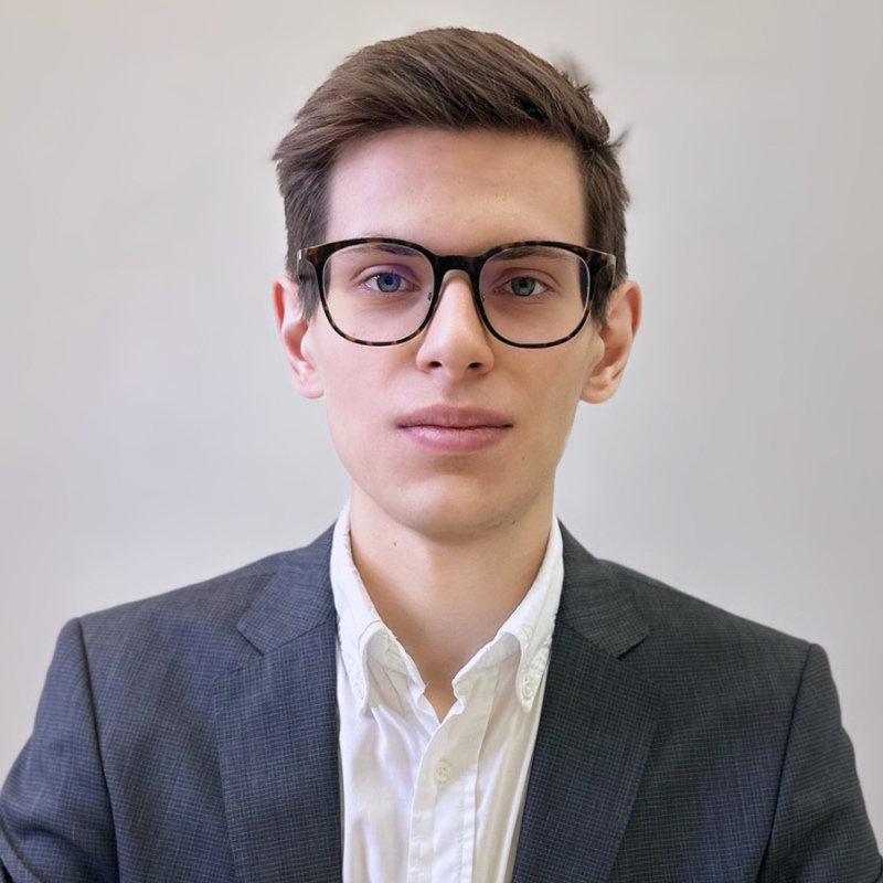 Артем — юрист по товарным знакам